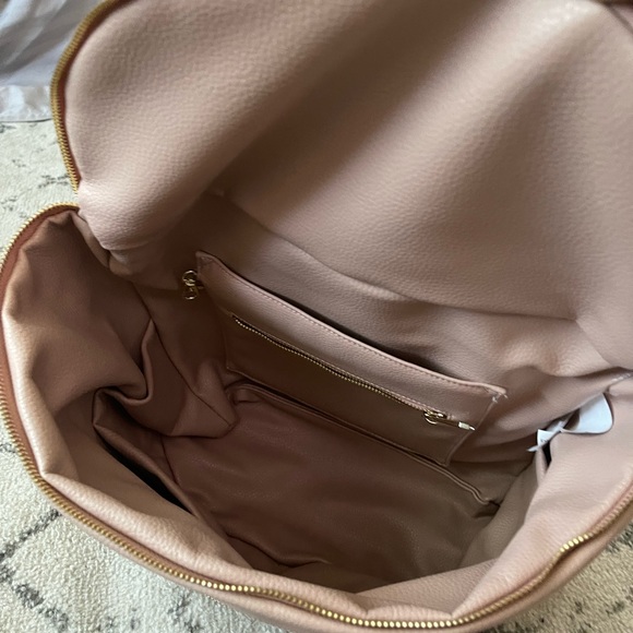 Fawn Diaper Bag - Picture 2 of 3